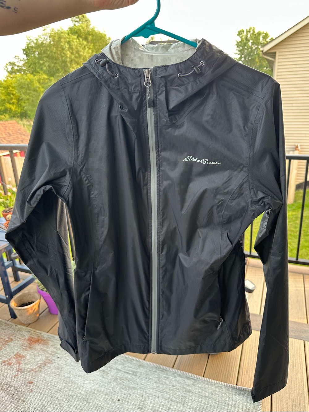 Eddie Bauer Black Hooded RipPac Pro Lightweight Rain Shell